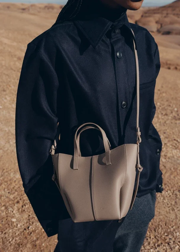 Cyme Tote Nano Edition Taupe testurizzato