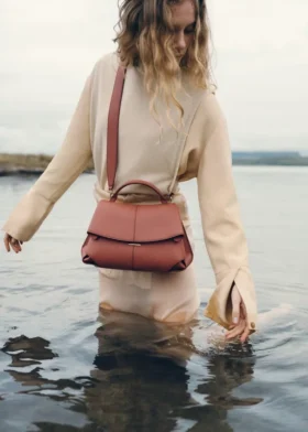 Edizione Mokki in terracotta testurizzata