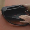 Edizione Osmo Nero Liscio con Cuciture Ecru