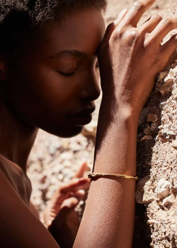 Eroz Bangle Edition placcato in oro a 24 carati