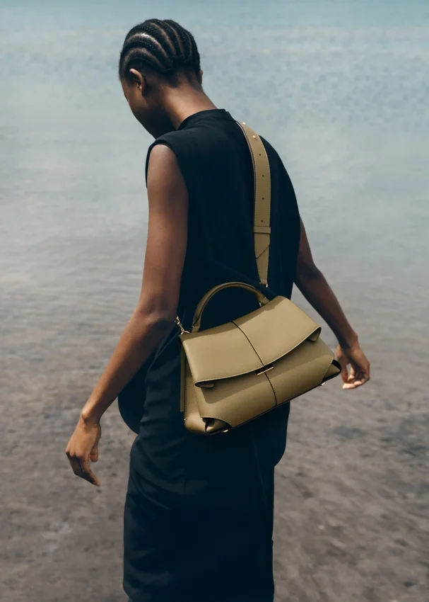 Mokki Edition, texture "Smoky Olive"