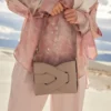 Nodde Edition, color taupe liscio