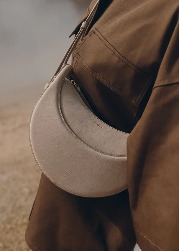 Numéro Dix Edition in nabuk coccodrillo color taupe