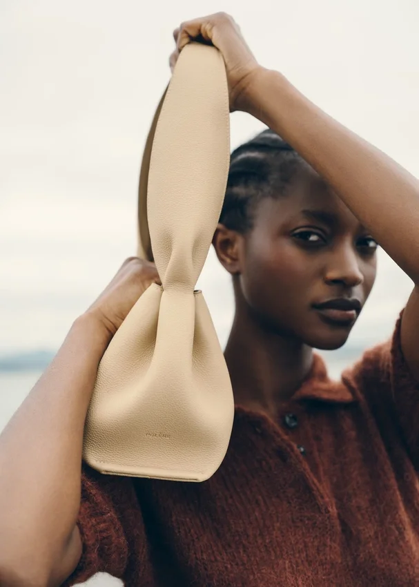 Numéro Neuf Edizione East West Textured Sand