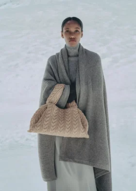 Numéro Neuf Edizione Large Merino Ecru