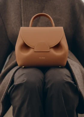 Numéro Un Nano Edition Smooth Camel